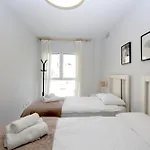 Port Baywatch Apartman *