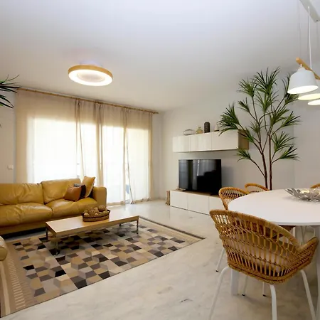 Port Baywatch Apartment