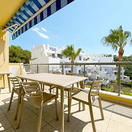 Port Baywatch Apartment